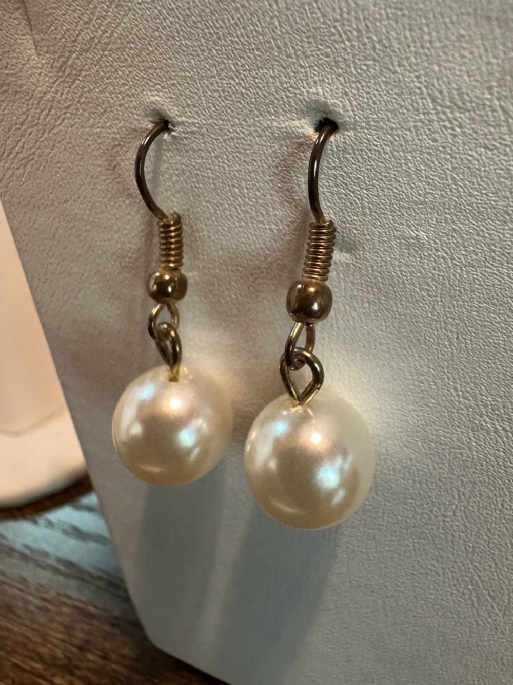 *Classic Pearl Drop Earrings Gold Tone Hook Minimalist Bridal Jewelry